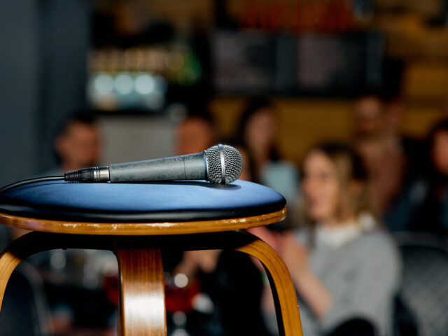 Stand up microphone on stage